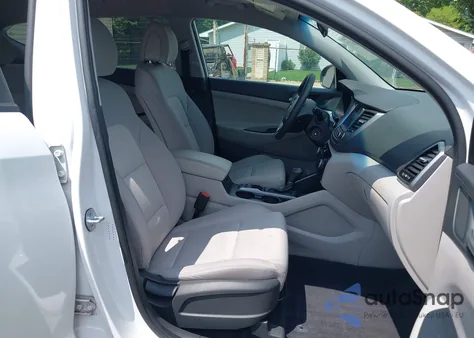 2018 Hyundai Tucson Sel z USA, uszkodzony, nr VIN KM8J33A48JU722983